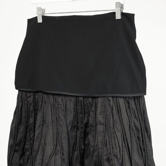 Annette Gortz AW/10 Jil Black Textured-Silk Bubble-Hem Skirt - Picture 4 of 11